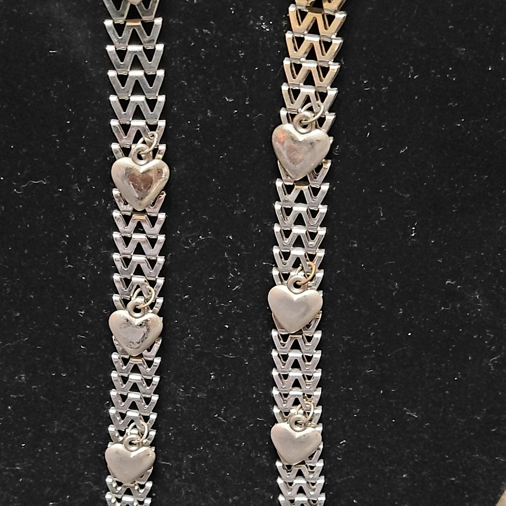 Women Fashionable Earring.